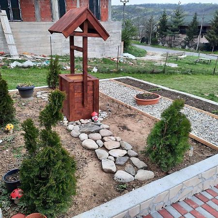 Vila Casa Claudiu Ieşelniţa Exteriér fotografie