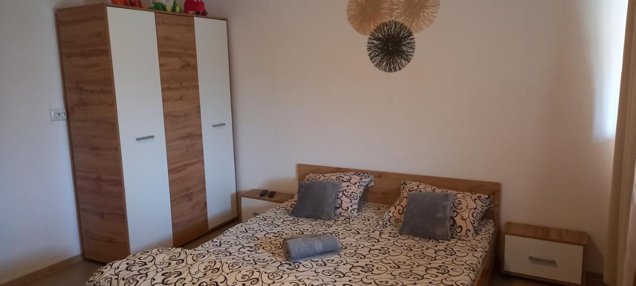 Vila Casa Claudiu Ieşelniţa Exteriér fotografie